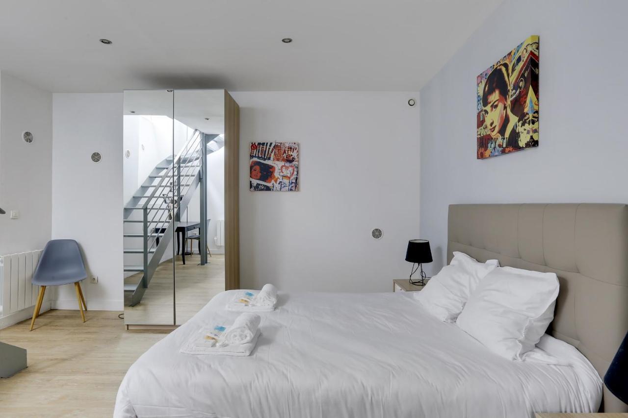 170 Suite Angouleme Large Duplex Style Apt With1 Bdr Paris Central Exterior photo